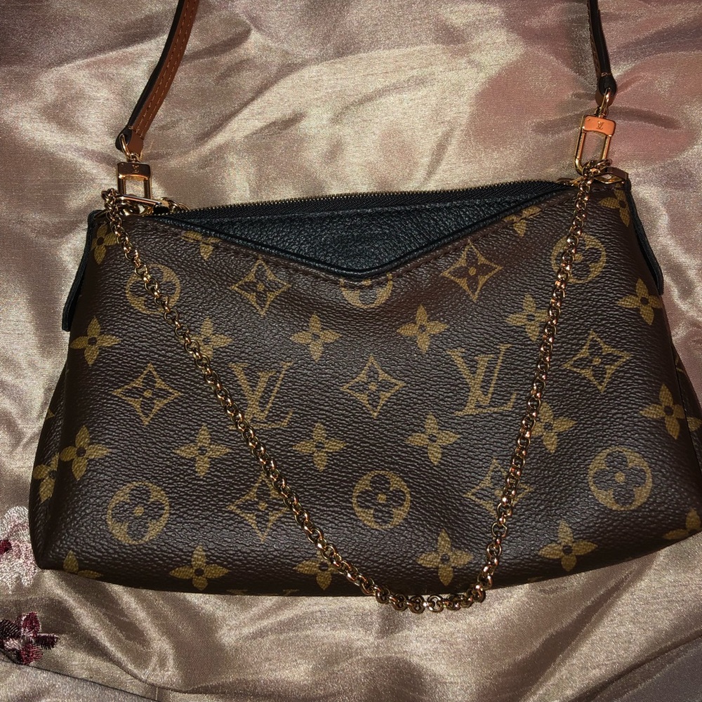 Authentic LV pochette